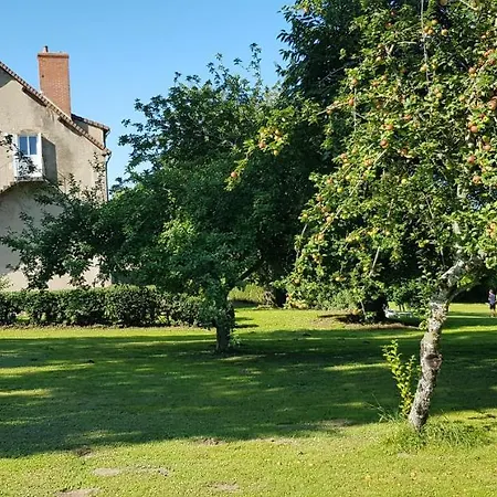 La Pagaille, Apartment Le Montet
